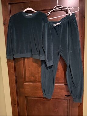 Marine Layer Teal Velvet Track Pants & Sweatshirt Set WORN TWICE
